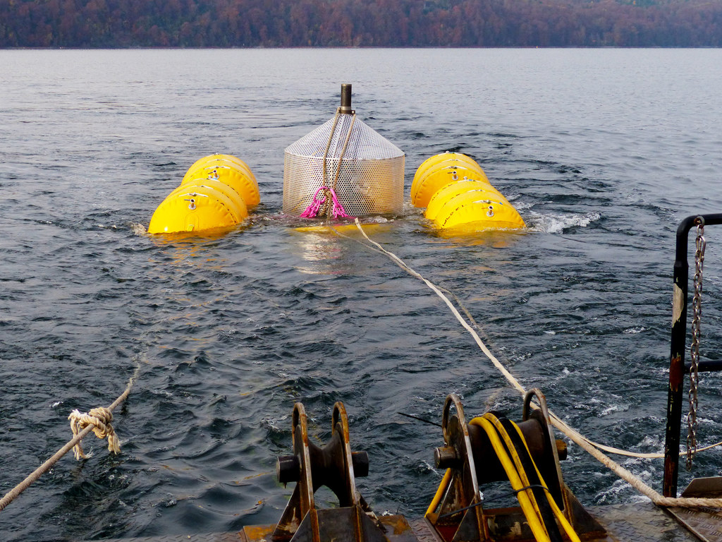 ... and stores power successfully.